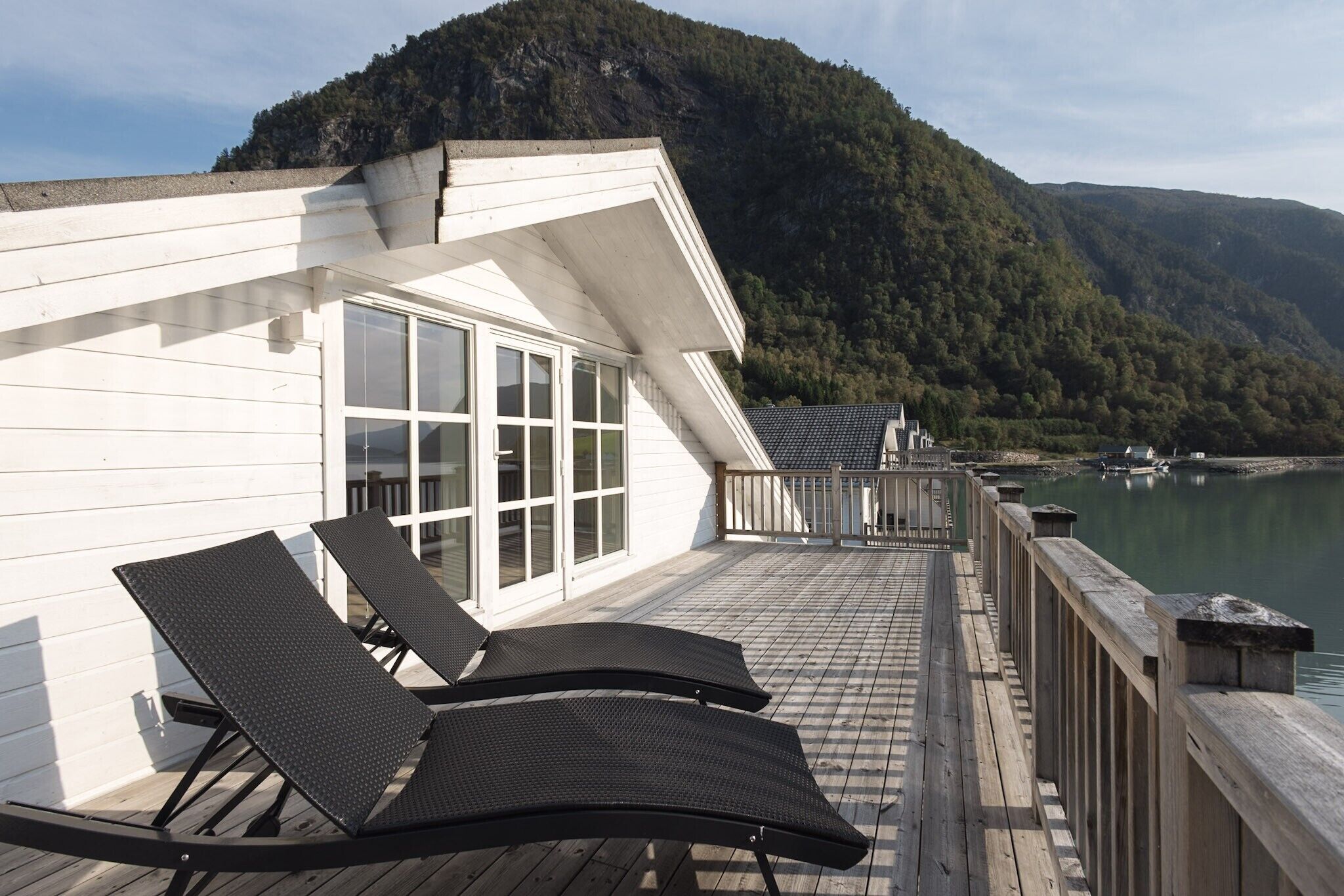 ห้องแฟมิลี่สวีท, ระเบียง, วิวทะเล | ลานระเบียง/นอกชาน