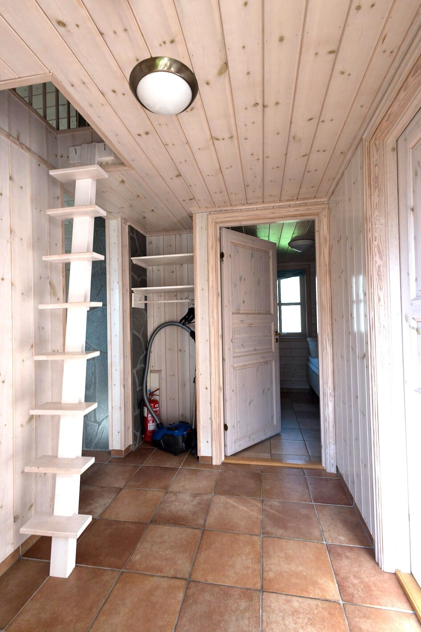 Traditional Bungalow, Patio, Sea View | Interior