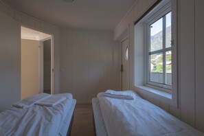 Family Suite, Balcony, Sea View | Laptop workspace, free WiFi - Skjolden Resort (Skjolden)