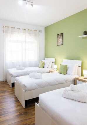 إنترنت سلكي مجاني