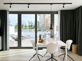 Die Lauschige A | Opções para refeição no quarto