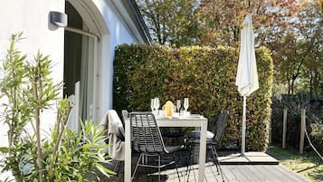 Nhà Duplex | Khu ẩm thực ngoài trời