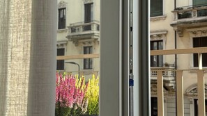 Interior - The house of Albert-luxury living (Milano)