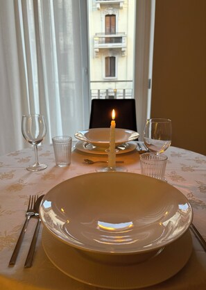 Dining - The house of Albert-luxury living (Milano)