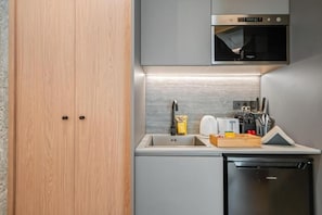 Dubbelrum - tillgänglighetsanpassat för personer med begränsad rörlighet - bottenvåning | Eget kök