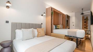 Standaard kamer, op benedenverdieping | Een strijkplank/strijkijzer, gratis wifi