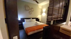 2 bedrooms, iron/ironing board, WiFi, bed sheets - Luxury Furnished Appartment - Domaine des Alizées, Grand Baie (Grand Baie)