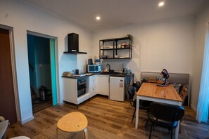 Dining - Bright Hillside Studio with Deck | Family-Friendly & Corporate Sta (Nambour)