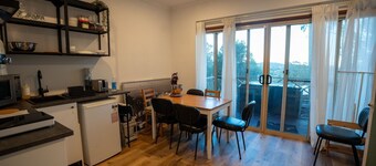 Bright Hillside Studio with Deck | Family-Friendly & Corporate Sta