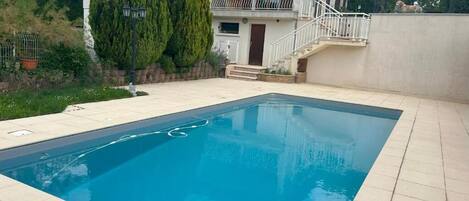 AuĂenpool (je nach Saison geöffnet)