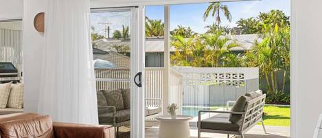 Télévision, espaces bureaux