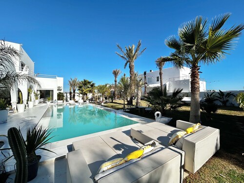Villa Lumina A Luminous Private Retreat With Pool & Fireplace in Hammamet