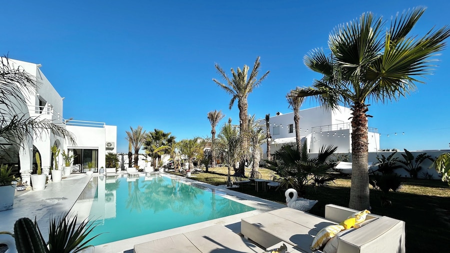 Villa Lumina A Luminous Private Retreat With Pool & Fireplace in Hammamet