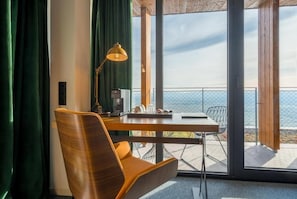 Doppia Standard, balcone, vista valle | Interni