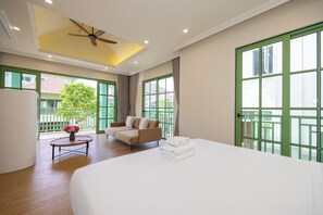 Vila Mewah, kolam renang pribadi, pemandangan samudra | Setrika/meja setrika dan Wi-Fi gratis