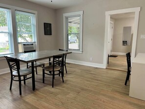 Dining - Elm Corner, 2 bedroom family house in Historic Loveland (Loveland)