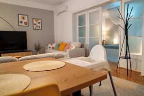 Televisión, oficina