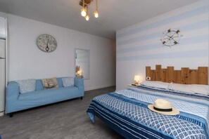1 bedroom, iron/ironing board, WiFi, bed sheets - Parque Santiago II 275 - Studio (Playa de las Américas)