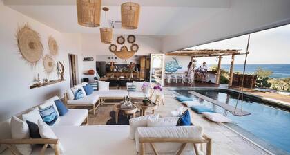 Turtle Beach Villa by HILO Collection
