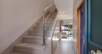 Islantilla Golf Holiday Home with Private Terrace, Wi-Fi, and Air Conditioning