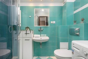 Hårtørrer, håndklæder