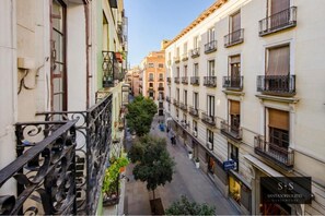 Property grounds - Santa Sofia Suites (Madrid)