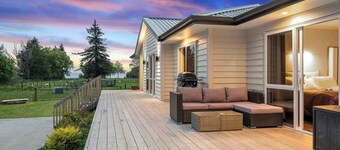 Hamurana Hotspot - Walk to the Lake & Golf Course