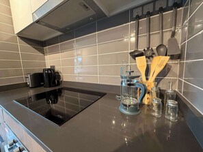 Fridge, microwave, oven, stovetop - HOM I Parking | WiFi | Gym | AA | Acceso seguro (Santiago)