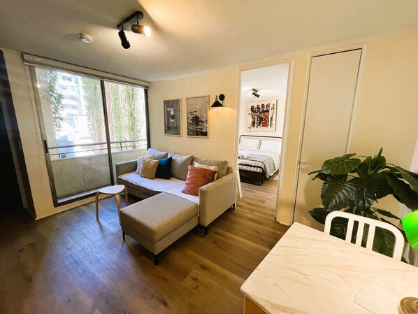 TV - HOM I 2PAX, AA, Wifi, Smart TV, con acceso rápido a todo Santiago (Santiago)