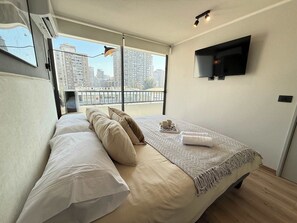 1 habitación, tabla de planchar con plancha, wifi y ropa de cama 