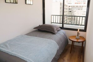 2 bedrooms, iron/ironing board, WiFi, bed sheets - HOM | 2D2B, AA, WiFi, Lavandería, Conectividad (Santiago)
