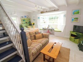 Cottage | Living area