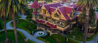 Stylish Silicon Valley Stay | Pool