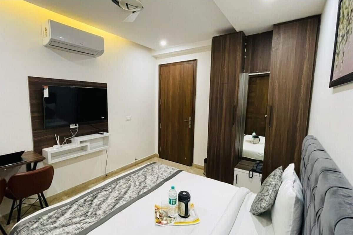 Standard Room | Free WiFi, bed sheets