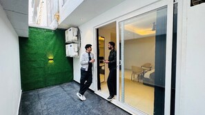 Exterior - Reebah Inn & Suites (Gurugram)