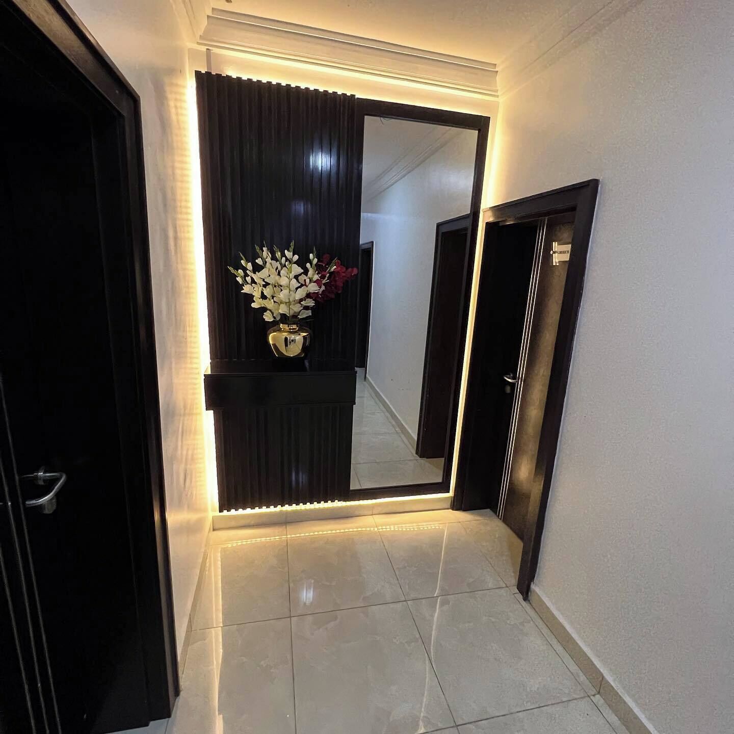 Apartamento económico, balcón, vistas a la ciudad | Interior