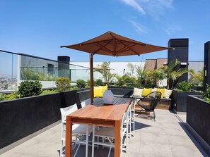 Apartment | 2 bedrooms, Internet - w Engaging 2BR in the Heart of Barranco (Lima)