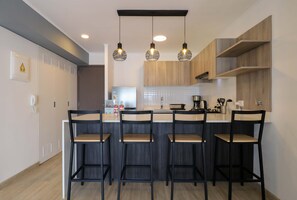 公寓 | 2 間臥室、網路服務