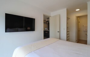 2 عدّة غرف نوم وخدمة الإنترنت