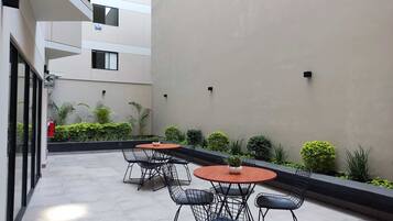 Apartment | 2 bedrooms, Internet