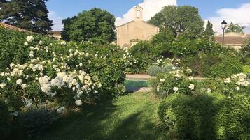 House | 5 bedrooms, Internet