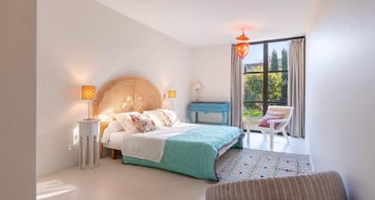 Villa Vilo Your Paradise in the Heart of Alpilles