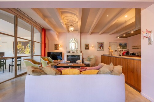 Villa Vilo Your Paradise in the Heart of Alpilles