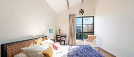 5 bedrooms, Internet