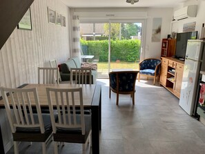 TV - Family home between beach and bay with private parking (Fort-Mahon-Plage)