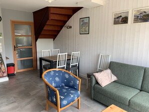 TV - Family home between beach and bay with private parking (Fort-Mahon-Plage)