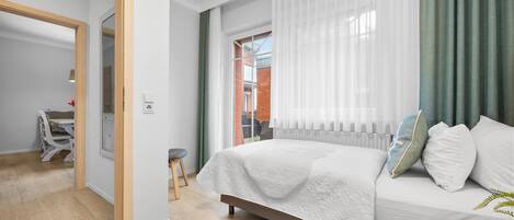 1 bedroom, free WiFi, bed sheets