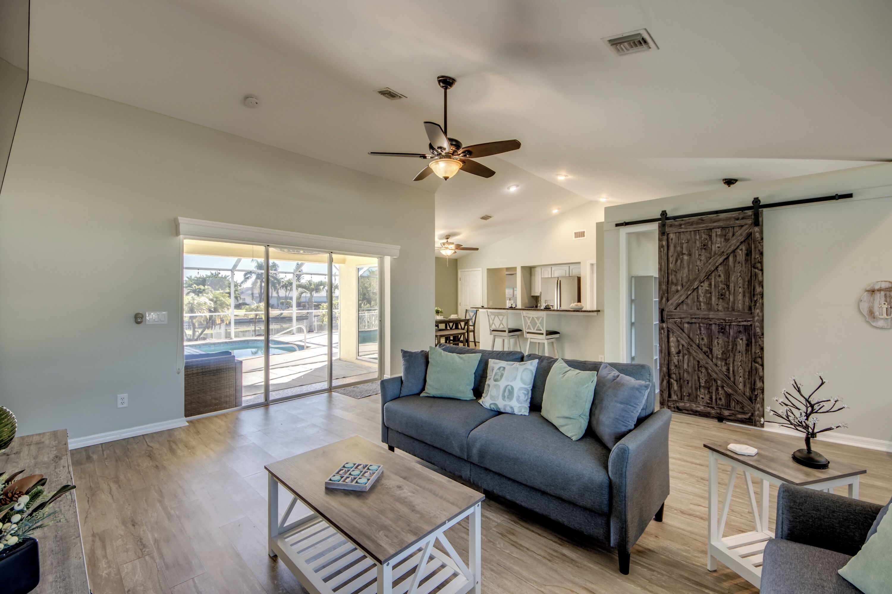 スマートテレビ