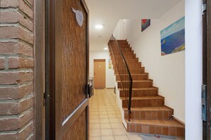 Interior - Apartment '3' with Private Terrace, Shared Garden and Wi-Fi (Horumersiel-Schillig)