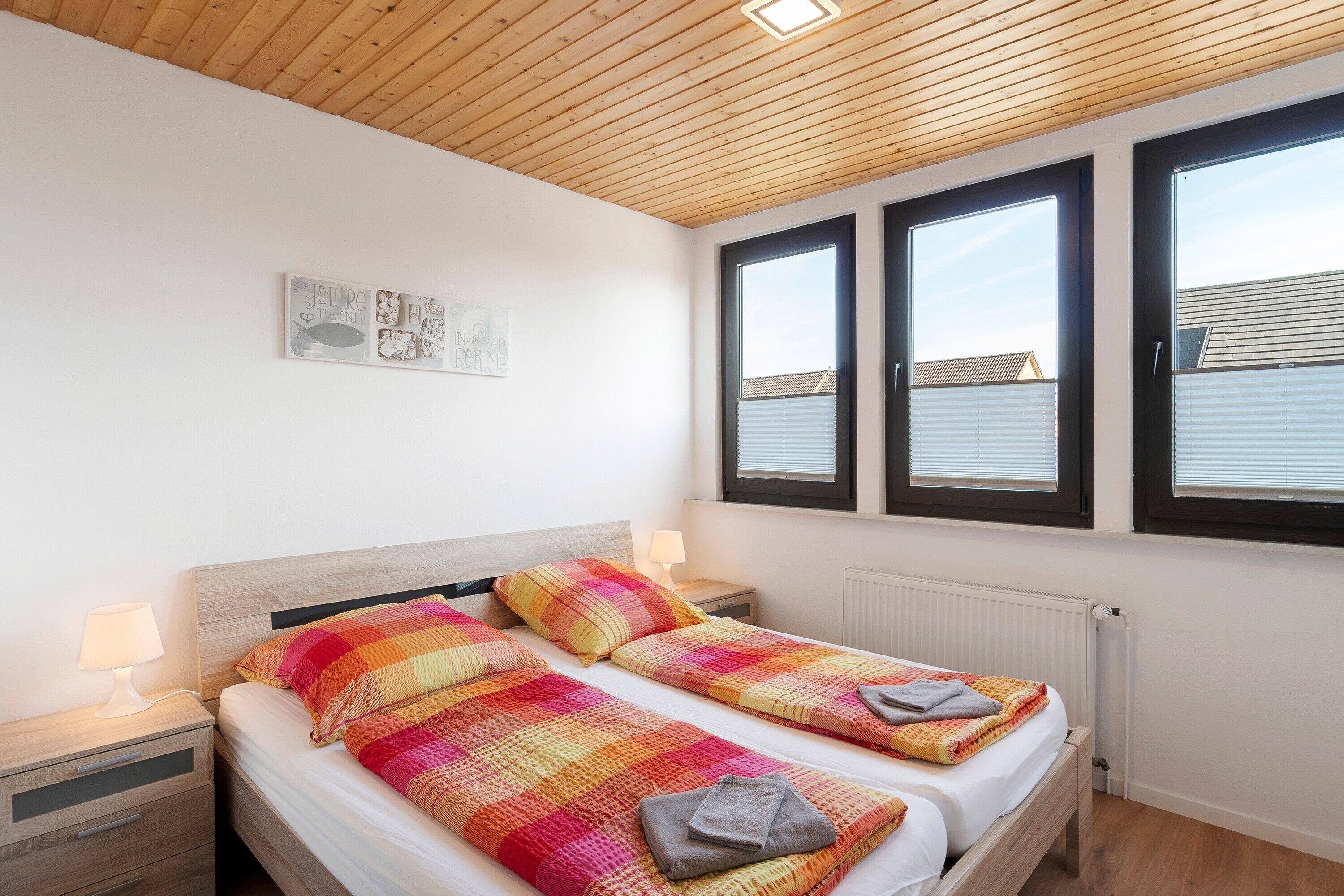 WiFi、ベッドシーツ